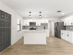 328 SW 11th Ave, Delray Beach FL 33444