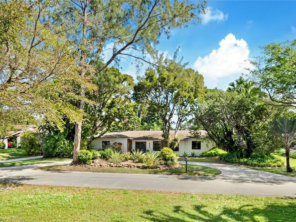 17203 SW 78th Pl, Palmetto Bay FL 33157