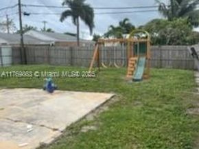 418 Winters St, West Palm Beach FL 33405
