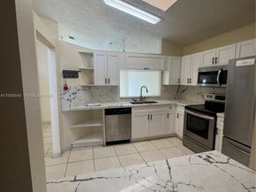 9957 W Elm Ln, Miramar FL 33025