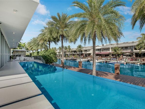 13390 Biscayne Bay Dr, North Miami FL 33181
