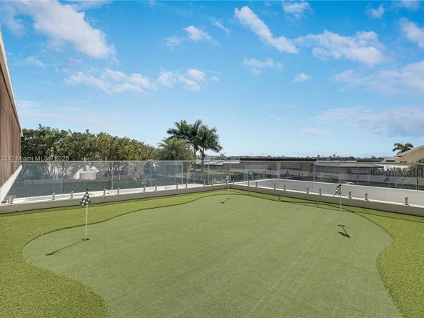 13390 Biscayne Bay Dr, North Miami FL 33181