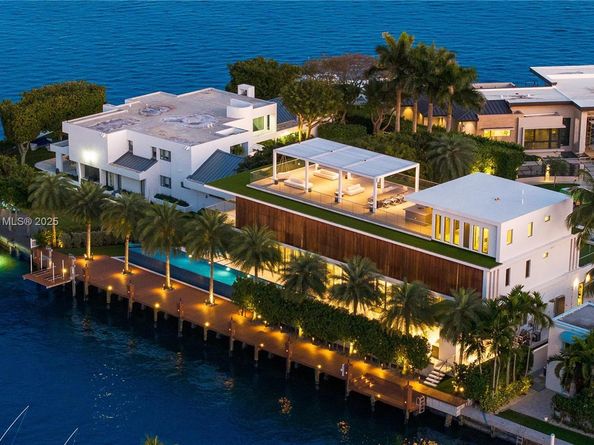 13390 Biscayne Bay Dr, North Miami FL 33181