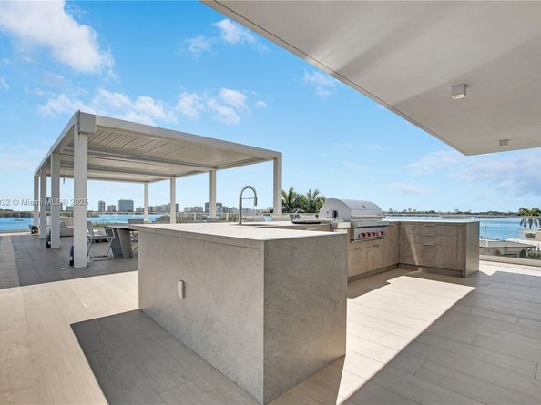 13390 Biscayne Bay Dr, North Miami FL 33181