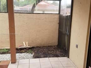 17298 NW 60th Ct, Hialeah FL 33015