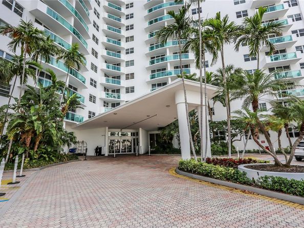 3001 S Ocean Dr 411, Hollywood FL 33019