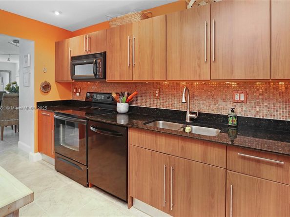 3001 S Ocean Dr 411, Hollywood FL 33019