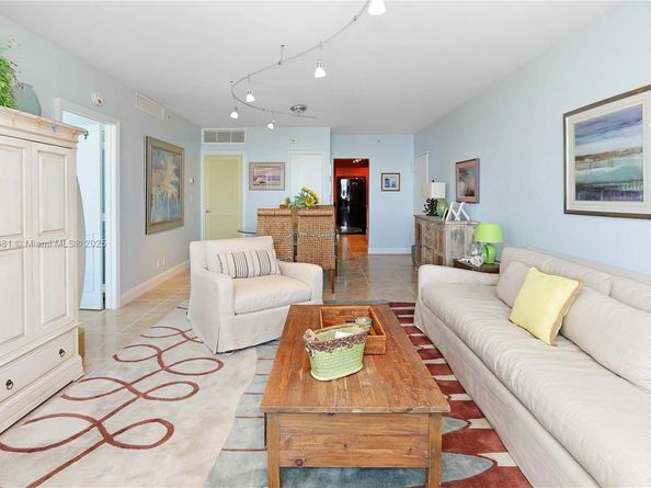 3001 S Ocean Dr 411, Hollywood FL 33019