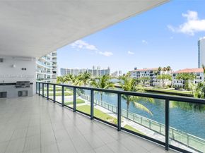 3250 NE 188th St 203, Aventura FL 33180