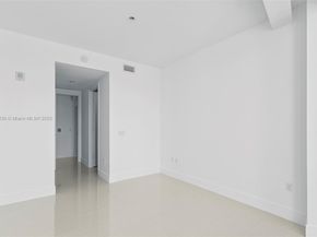 3250 NE 188th St 203, Aventura FL 33180