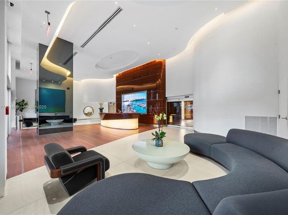 90 Alton Rd 3010, Miami Beach FL 33139