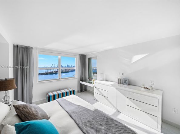 90 Alton Rd 3010, Miami Beach FL 33139