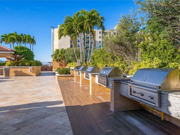 90 Alton Rd 3010, Miami Beach FL 33139