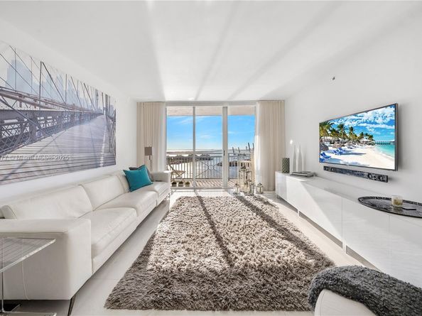 90 Alton Rd 3010, Miami Beach FL 33139