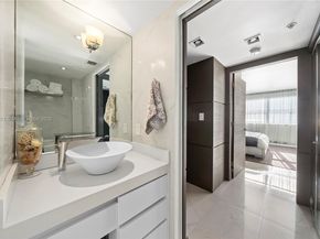 90 Alton Rd 3010, Miami Beach FL 33139