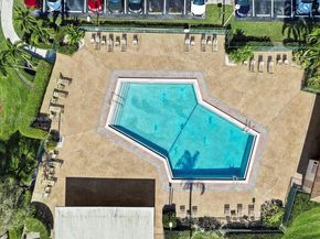 12701 SW 13th St 113F, Pembroke Pines FL 33027