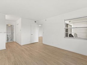 12701 SW 13th St 113F, Pembroke Pines FL 33027