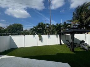 1904 SW 28th St, Fort Lauderdale FL 33315