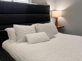 1904 SW 28th St, Fort Lauderdale FL 33315