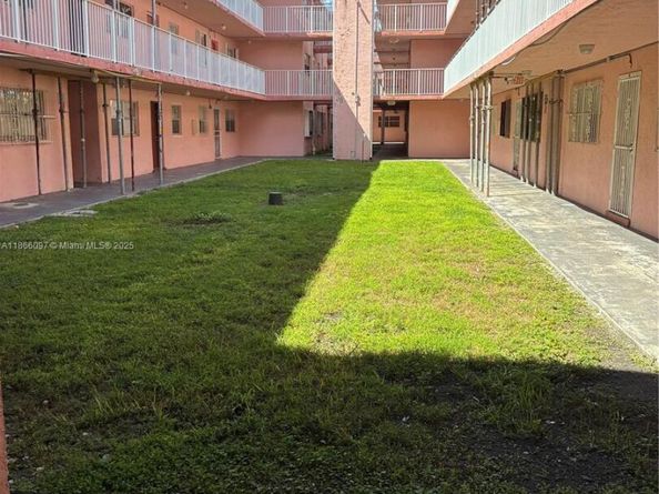 19715 SW 114th Ave 156, Miami FL 33157