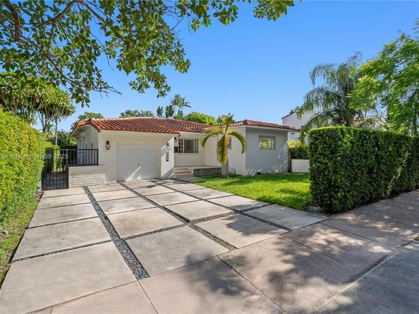 1307 Valencia Ave, Coral Gables FL 33134