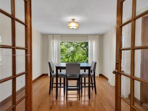 118 E 3rd Ct, Miami Beach FL 33139