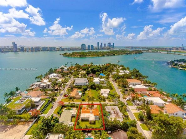118 E 3rd Ct, Miami Beach FL 33139