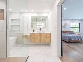 3850 SW 130th Ave, Miami FL 33175