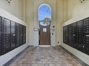 4126 Cascada Cir, Cooper City FL 33024