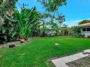 6285 Pine Ter, Plantation FL 33317