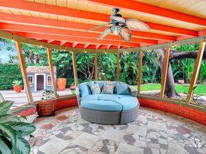 6285 Pine Ter, Plantation FL 33317