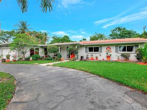 6285 Pine Ter, Plantation FL 33317