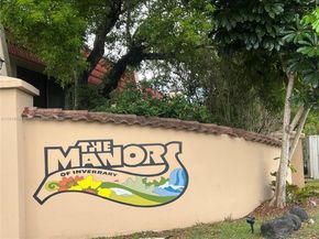 4160 Inverrary Dr 306, Lauderhill FL 33319