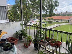 4160 Inverrary Dr 306, Lauderhill FL 33319