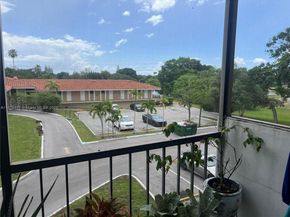 4160 Inverrary Dr 306, Lauderhill FL 33319