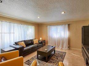 1511 Garfield St, Hollywood FL 33020