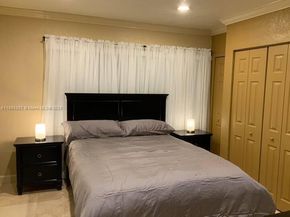 1511 Garfield St, Hollywood FL 33020