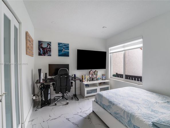 9746 SW 147th Ct, Miami FL 33196