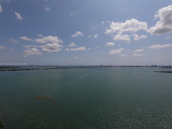 700 NE 25th St 1604, Miami FL 33137