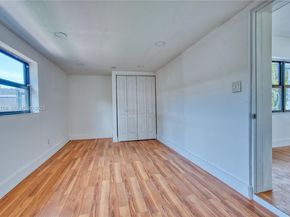 6424 SW 20th St, Miramar FL 33023