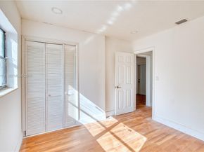 6424 SW 20th St, Miramar FL 33023