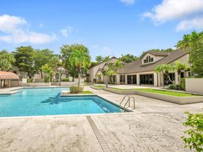 9241 SW 138th Pl 9241, Miami FL 33186