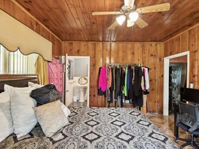 469 NW 69th St, Miami FL 33150