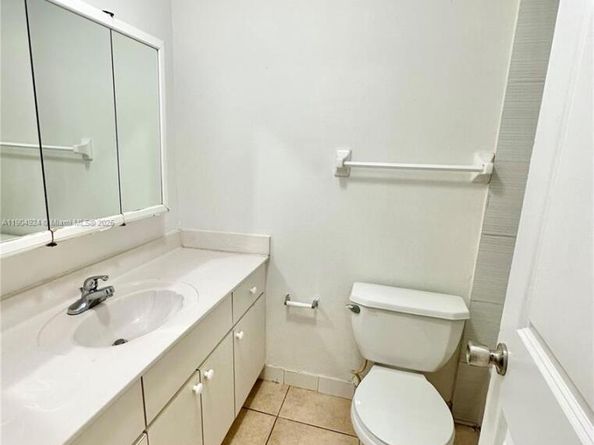 8600 SW 109th Ave 4211, Miami FL 33173