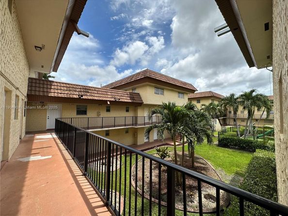 8600 SW 109th Ave 4211, Miami FL 33173