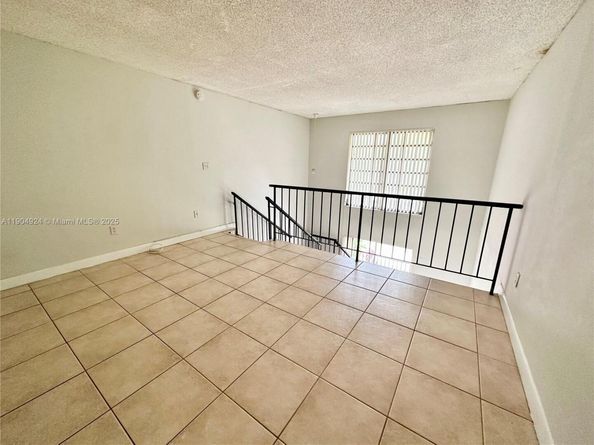 8600 SW 109th Ave 4211, Miami FL 33173