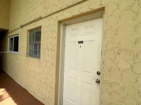 8600 SW 109th Ave 4211, Miami FL 33173