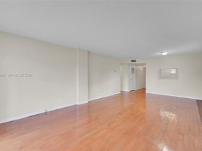 1100 NW 87th Ave 401, Coral Springs FL 33071