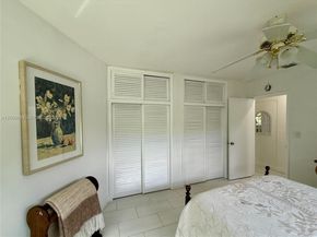 18750 NE 18th Ave 251, Miami FL 33179