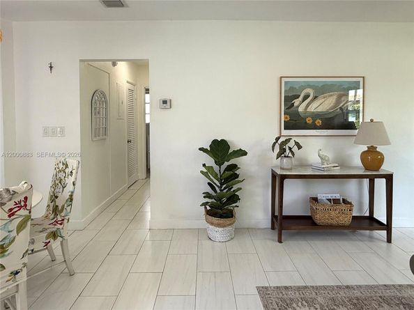18750 NE 18th Ave 251, Miami FL 33179